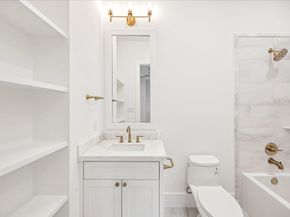 1111 Wakefield Drive, Houston TX 77018