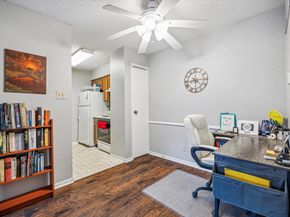 2120 El Paseo Street 2422, Houston TX 77054