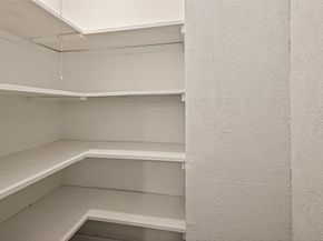 3300 Yorktown Street 15, Houston TX 77056