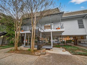 3300 Yorktown Street 15, Houston TX 77056