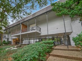 3300 Yorktown Street 15, Houston TX 77056