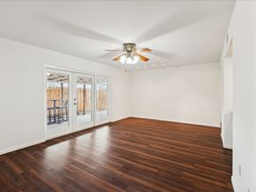 16514 Diana Lane, Houston TX 77062