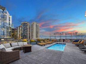 915 Franklin Street 2F, Houston TX 77002