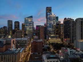 915 Franklin Street 2F, Houston TX 77002