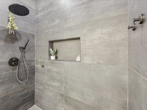 915 Franklin Street 2F, Houston TX 77002