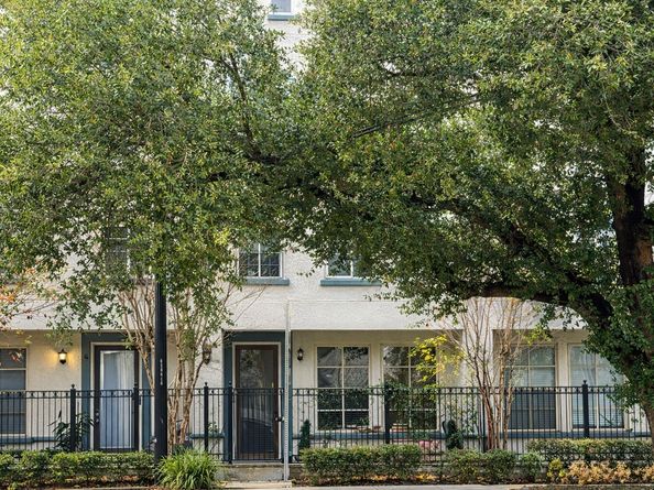 2216 Chenevert Street 6, Houston TX 77003