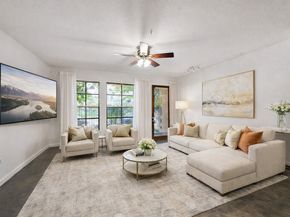 2216 Chenevert Street 6, Houston TX 77003