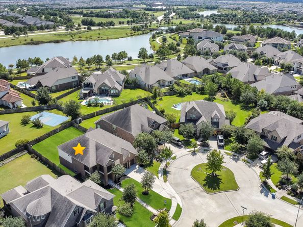 16706 Chestnut Square Drive, Cypress TX 77433