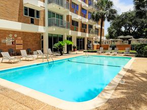 3614 Montrose Boulevard 503, Houston TX 77006