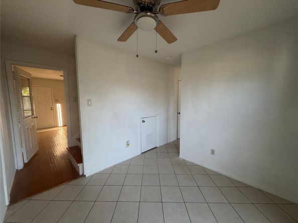 7821 Cook Road, Houston TX 77072