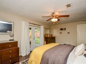 4315 Fernwood Drive, Houston TX 77021