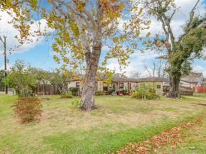 6601 Teluco Street, Houston TX 77055