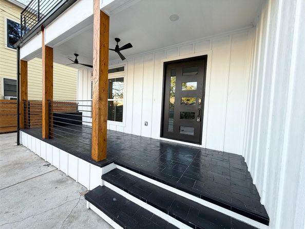 1617 Common Street, Houston TX 77009