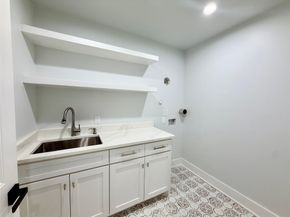 1617 Common Street, Houston TX 77009