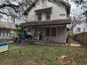 2009 Taft Street, Houston TX 77006