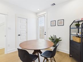 2426 Freeman Street, Houston TX 77009