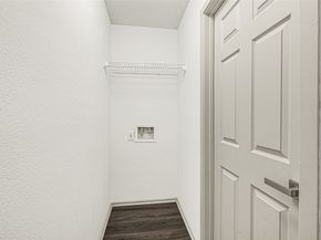 7 S Cypress Pine Drive, Spring TX 77381