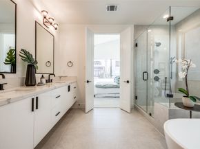 2410 QUENBY Street, Houston TX 77005