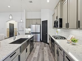 102 Hollow Terrace Court, Tomball TX 77375