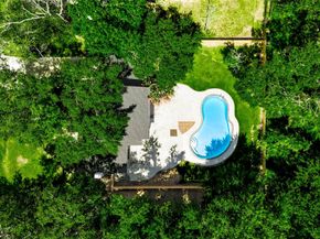 1904 Nursery Road, The Woodlands TX 77380