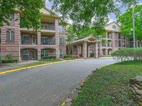 2803 Kings Crossing Drive 315, Kingwood TX 77345