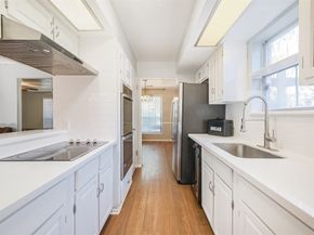 12207 Level Run Street, Meadows Place TX 77477