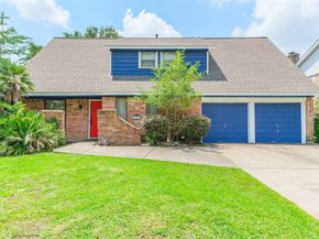 12207 Level Run Street, Meadows Place TX 77477