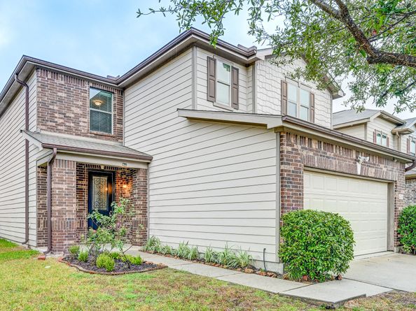 4706 Mint Trail, Houston TX 77066