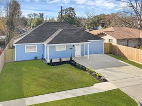 7614 Dixie Drive, Houston TX 77087