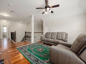 22 S Marshside Place, Spring TX 77389