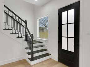 7956 Bonaire Unit A/B Street, Houston TX 77028