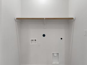 7956 Bonaire Unit A/B Street, Houston TX 77028