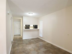 6601 Sands Point Drive 74, Houston TX 77074