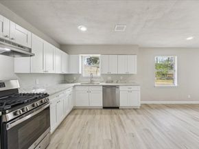 5922 Fontenelle Drive, Houston TX 77035