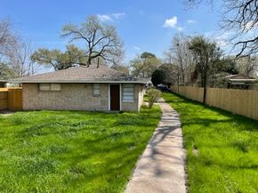5603 Pickfair Street, Houston TX 77026