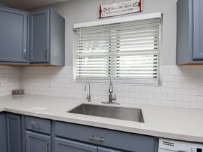 6817 Hendon Lane, Houston TX 77074