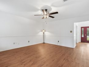 10 E Broken Oak Court, Spring TX 77381