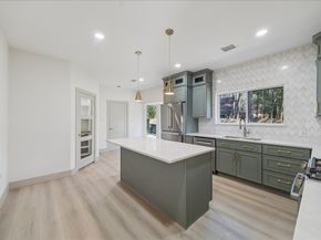 2306 Mill Lake Drive, Kingwood TX 77339