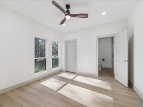 2306 Mill Lake Drive, Kingwood TX 77339