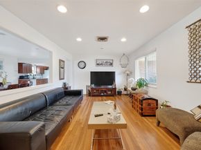 5611 W Airport Boulevard, Houston TX 77035