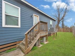 4019 Jewel Street, Houston TX 77026