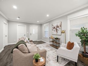 1405 Walton Street, Houston TX 77009