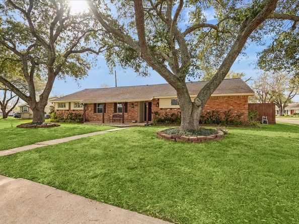 5602 Cartagena Street, Houston TX 77035