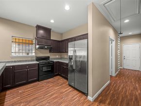 5219 Farmer Street, Houston TX 77020