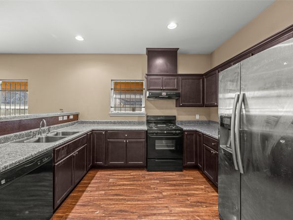 5219 Farmer Street, Houston TX 77020