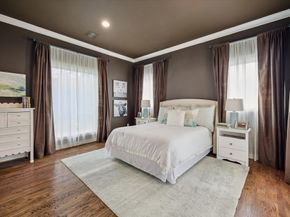 2102 McClendon Street, Houston TX 77030