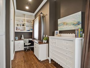 2102 McClendon Street, Houston TX 77030