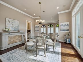 2102 McClendon Street, Houston TX 77030