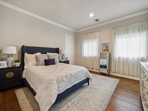 2102 McClendon Street, Houston TX 77030