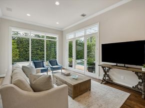 2102 McClendon Street, Houston TX 77030